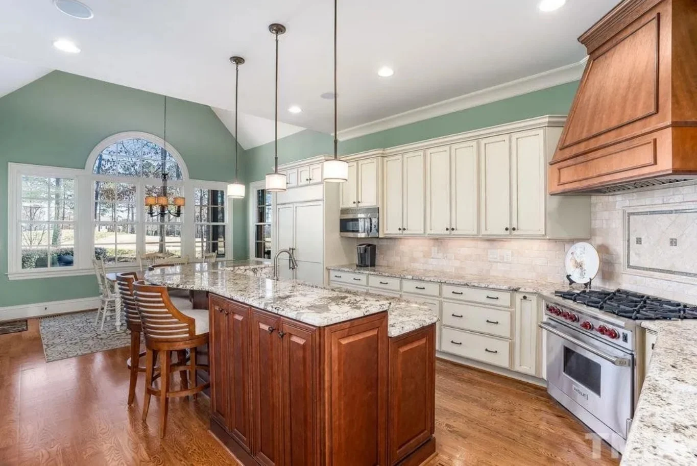 9-1829B HOUSE PLAN - Elegant House Plan with CAD Designs, Spacious Layout & Features 34 Elegant 2-Story House Plan with Vaulted Ceilings and Outdoor Living