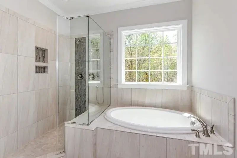 MYHFP 17-1527 IMAGE_Page_13