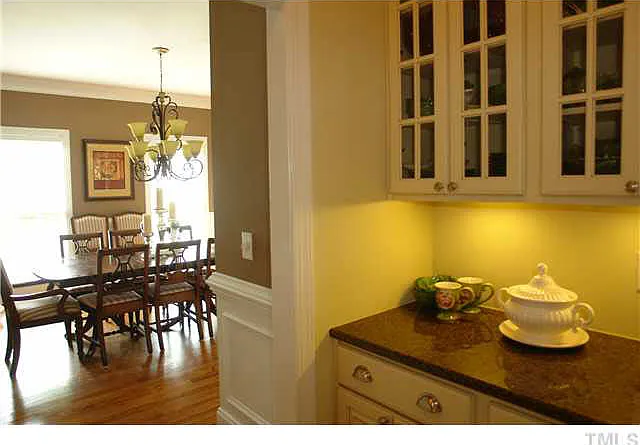 297bccaa7f2db866a0b070b14265f865-cc_ft_1536