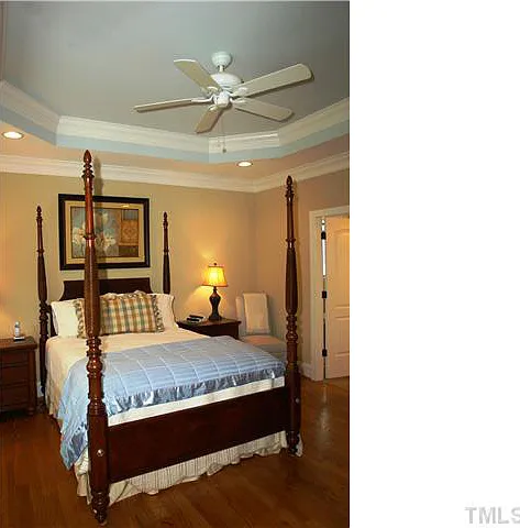 1c6aa7e9beb9c1ce200f9d2efe12eb4c-cc_ft_768