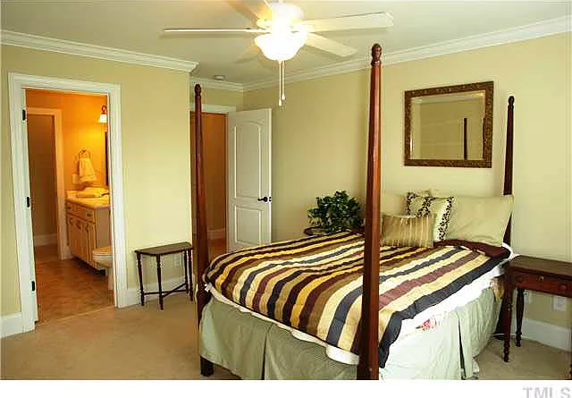 45e6c825537290d56cb88b6c77a2d49d-cc_ft_768