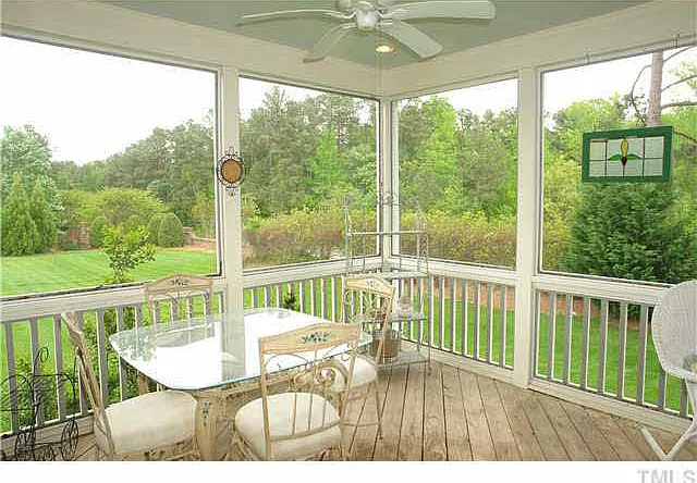 bfb13a2237595bc9be2c7eb6fd7e6511-cc_ft_768