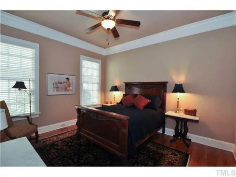 Traditional Craftsman Home Plan with Vaulted Ceilings & Open Floor Layout