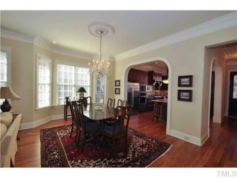 Traditional Craftsman Home Plan with Vaulted Ceilings & Open Floor Layout