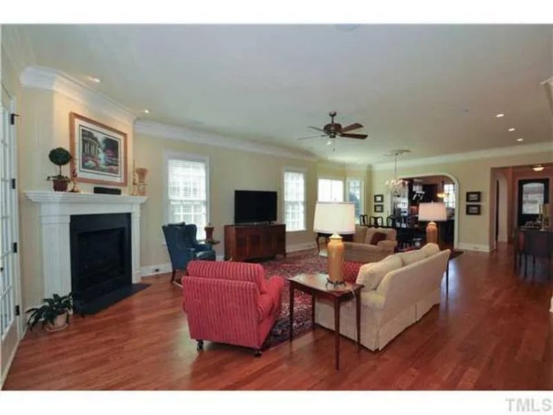 Traditional Craftsman Home Plan with Vaulted Ceilings & Open Floor Layout