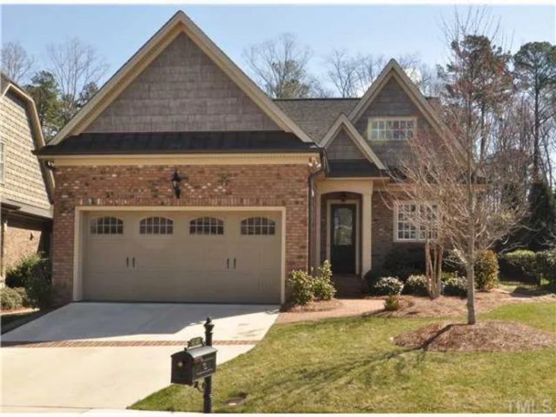 Traditional Craftsman Home Plan with Vaulted Ceilings & Open Floor Layout