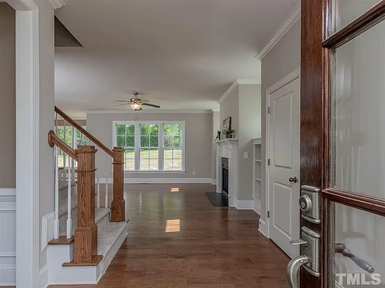 670d2380cfbc6e2363ee9999ee9ca14f-cc_ft_768