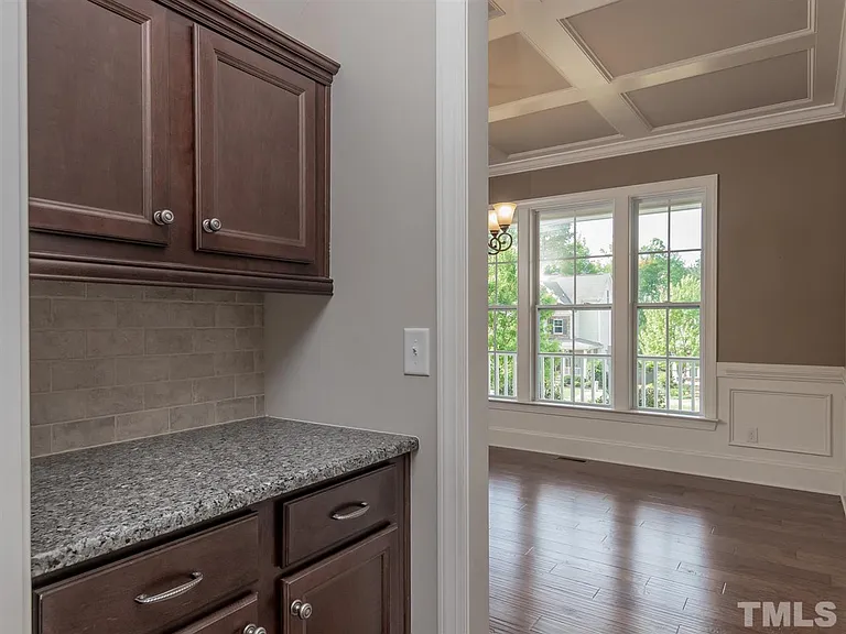 21d94c8560daace73afa9d14cde8122e-cc_ft_768