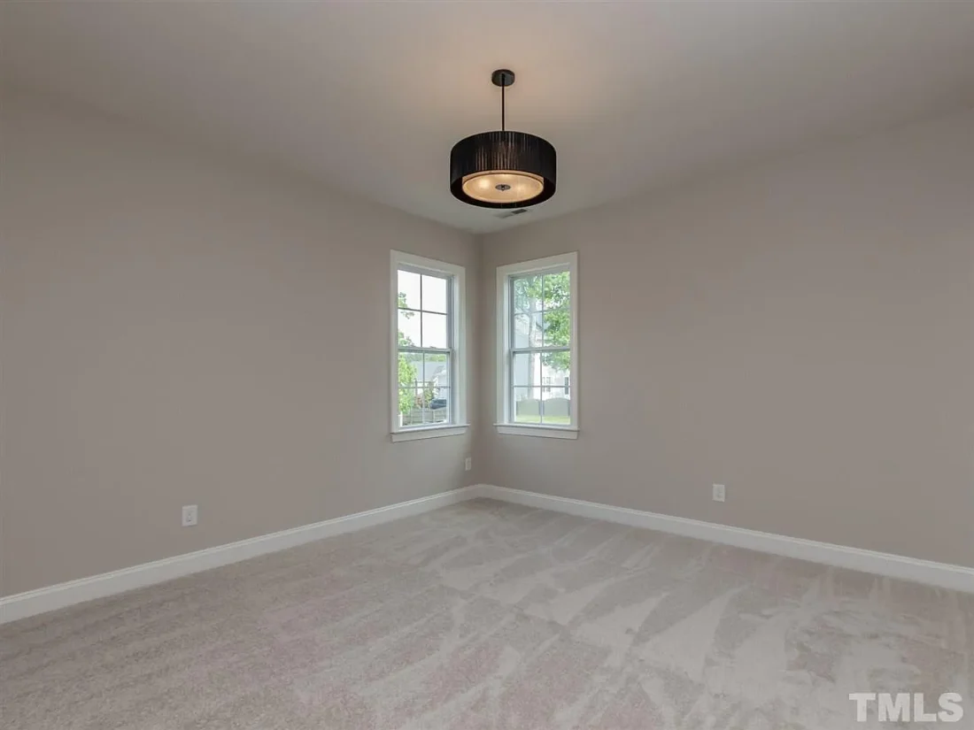 e4ea71a7bdb1f42edbaee253ec4897c4-cc_ft_1536