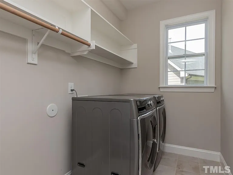 913c35f9e002a7235d22d0c90c289973-cc_ft_768