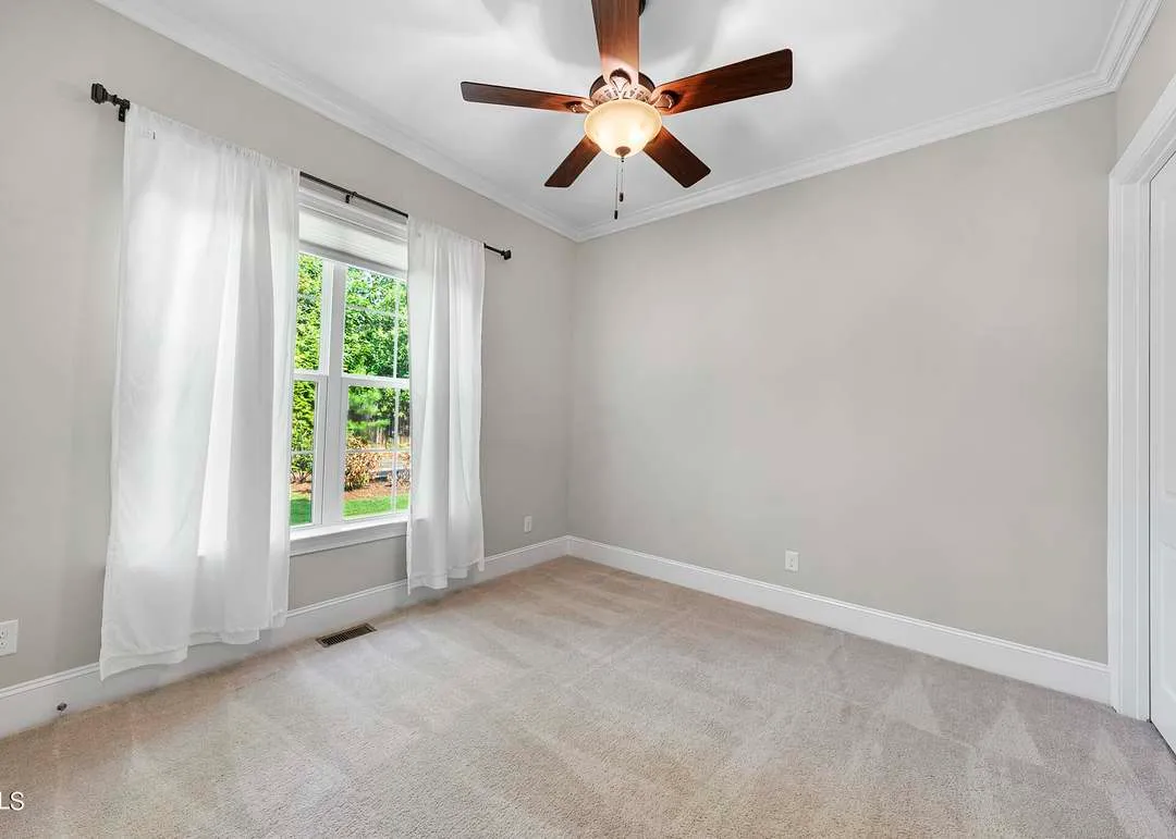 genMid.10042168_18_0