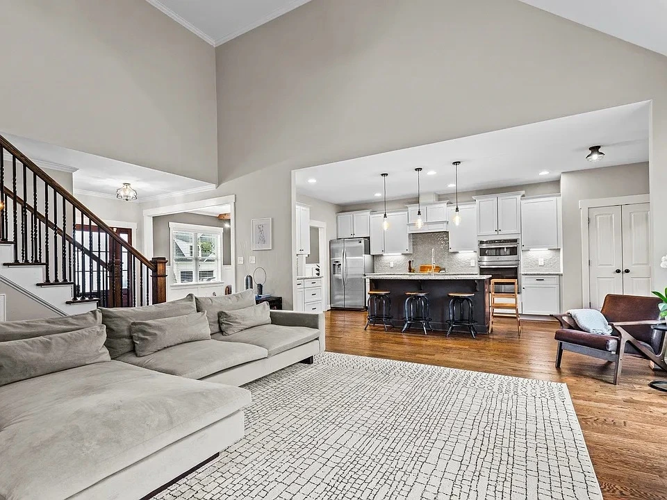 9cb7cd562124fe04bdba32f2bbef816e-cc_ft_960