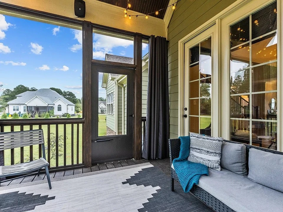 87ec4247be674d71fc5613b355a3903a-cc_ft_960