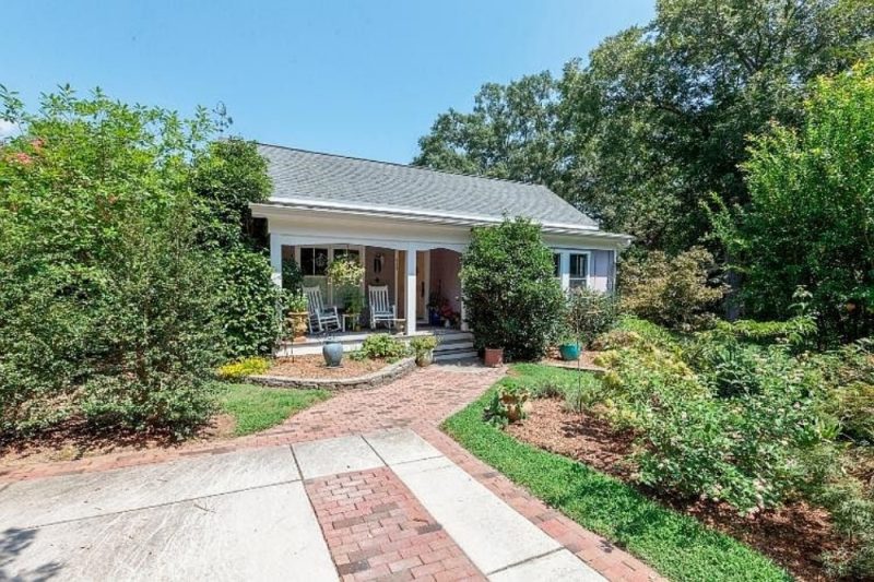 Spacious 3-Bedroom Single-Story House Plan with Detached Garage