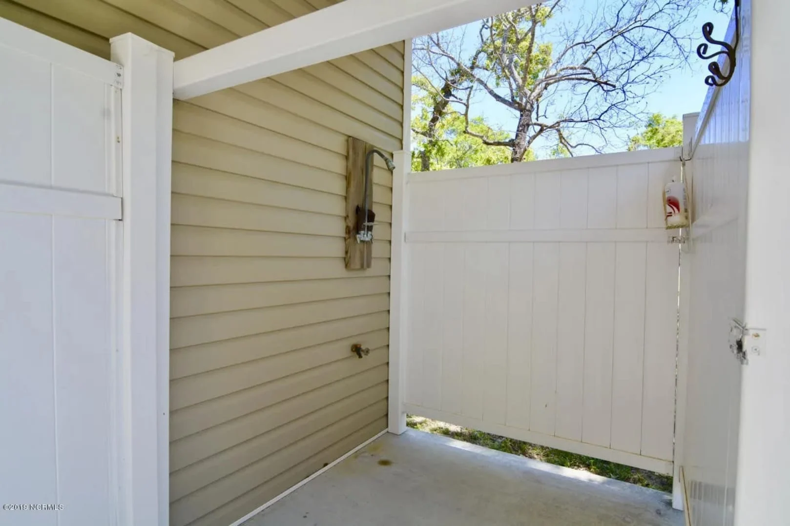 9-1849 HOUSE PLAN - Coastal House Plan with 3 Bedrooms, 2 Baths & CAD Designs 7 Coastal Home Plan with 3 Bedrooms, 2 Baths & CAD Designs