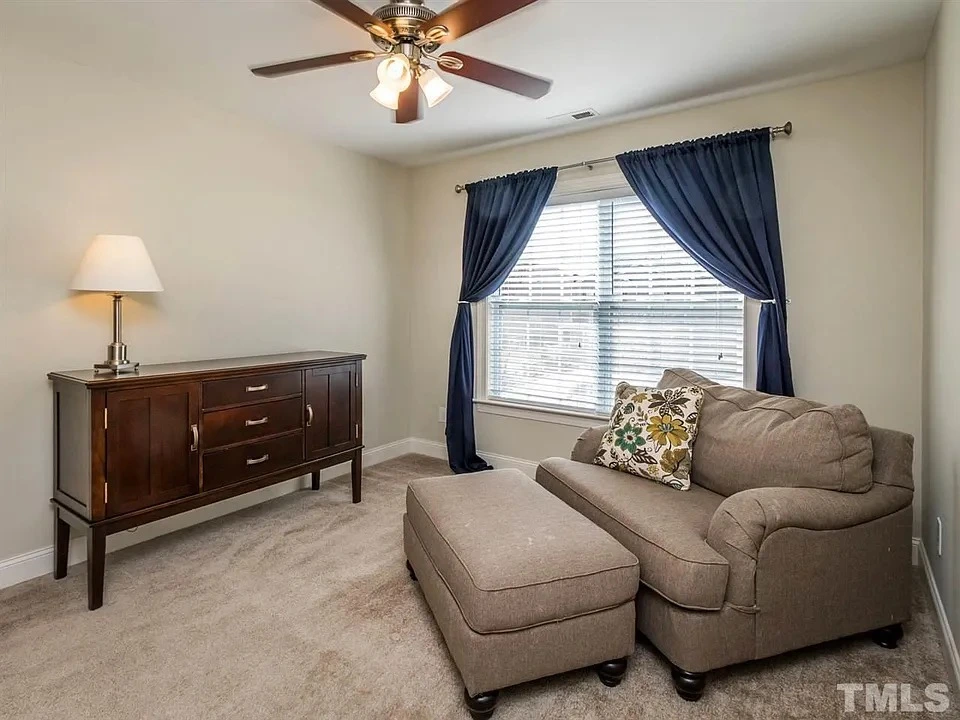 0d9fe530983a2608438baac0ecc5b253-cc_ft_960