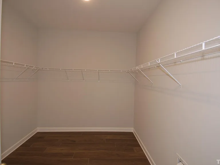 b5c30c0fd0adc83f71cbd04d34d7dd63-cc_ft_768