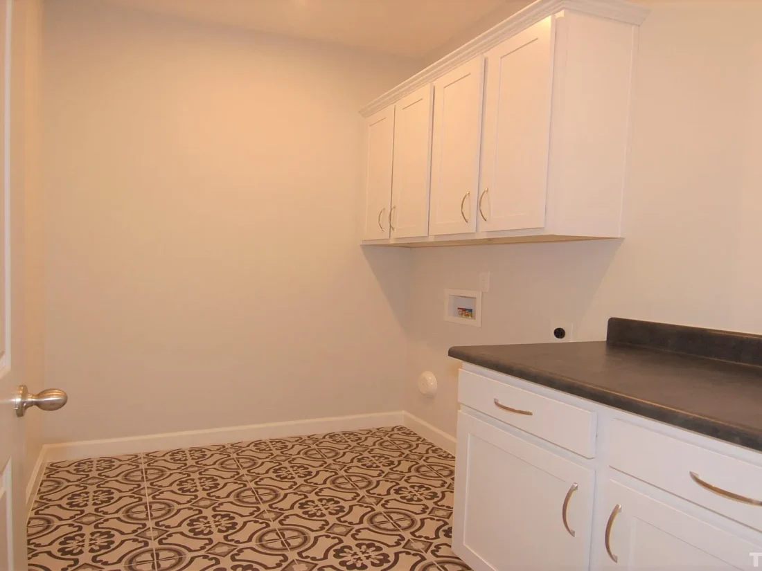 e01877cf9ccd9000c0865f7c435144d3-cc_ft_1536