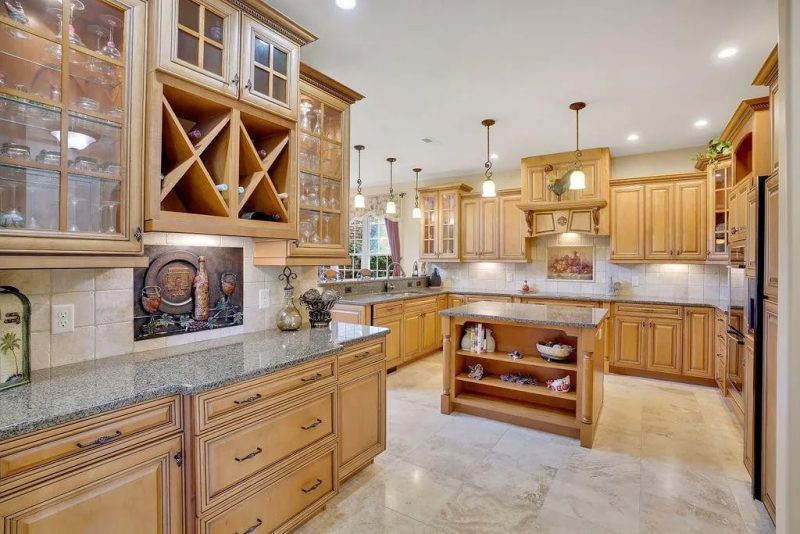 Elegant 2-Story Home Plan with 4 Beds, CAD Blueprint Designs