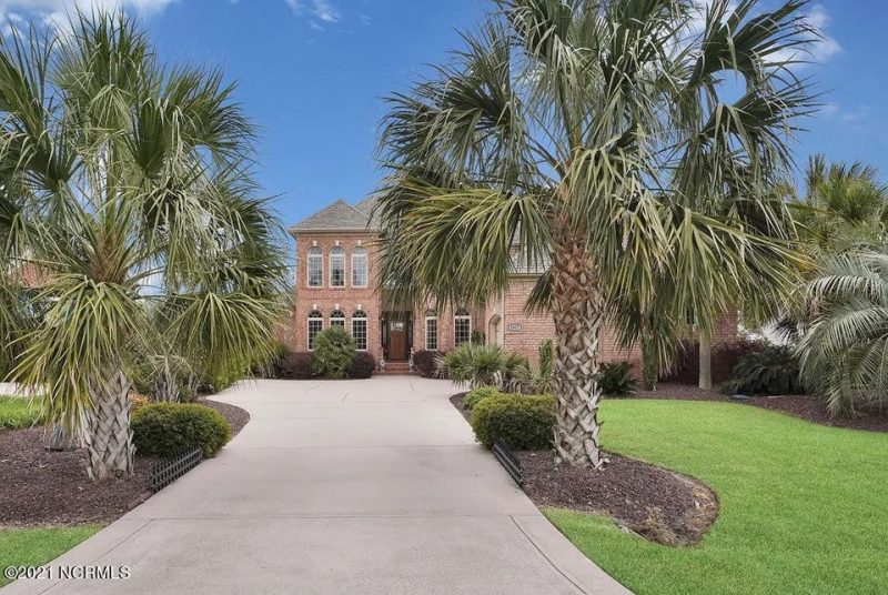 Elegant 2-Story Home Plan with 4 Beds, CAD Blueprint Designs