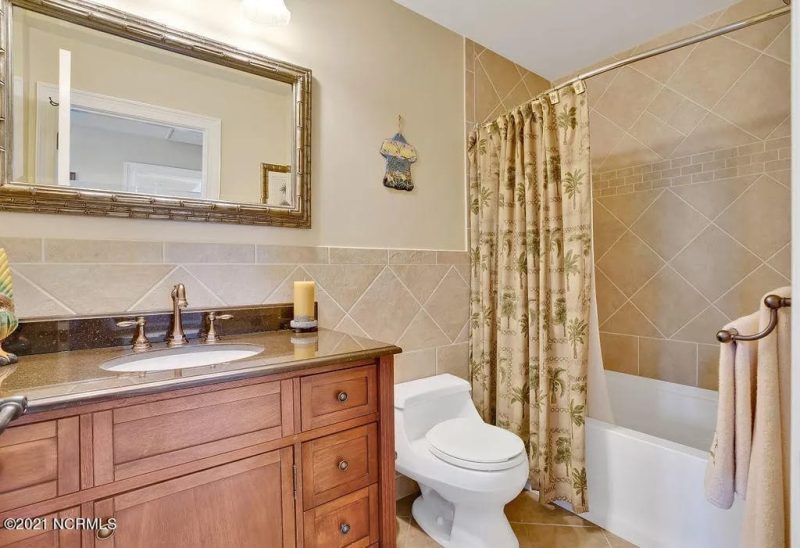 Elegant 2-Story Home Plan with 4 Beds, CAD Blueprint Designs