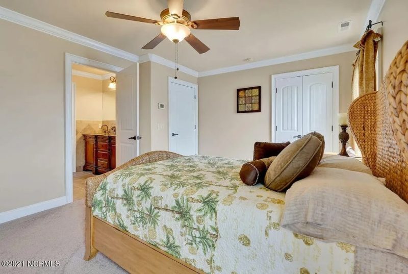 Elegant 2-Story Home Plan with 4 Beds, CAD Blueprint Designs