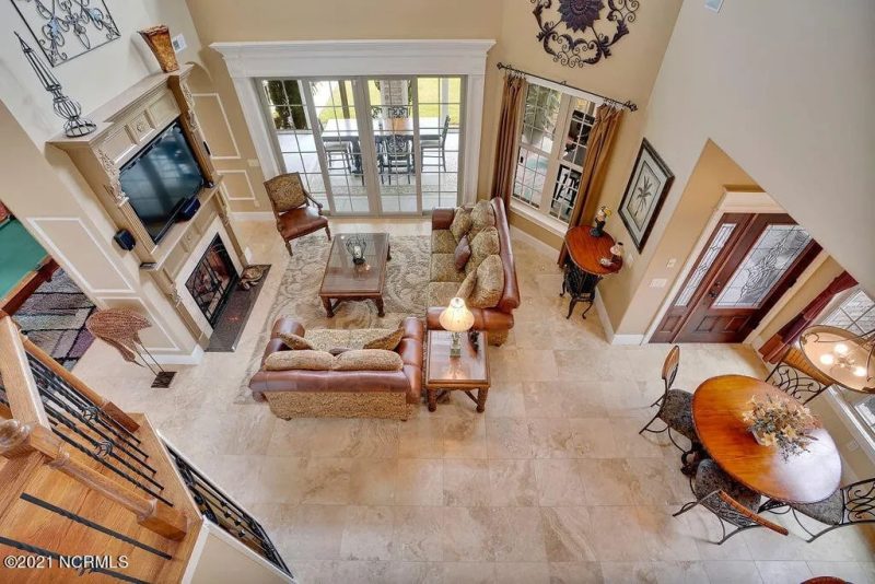 Elegant 2-Story Home Plan with 4 Beds, CAD Blueprint Designs