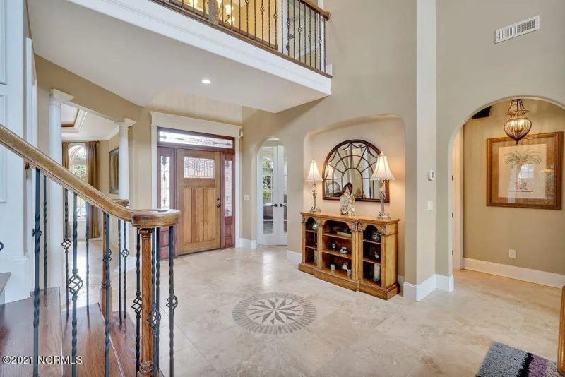 Elegant 2-Story Home Plan with 4 Beds, CAD Blueprint Designs