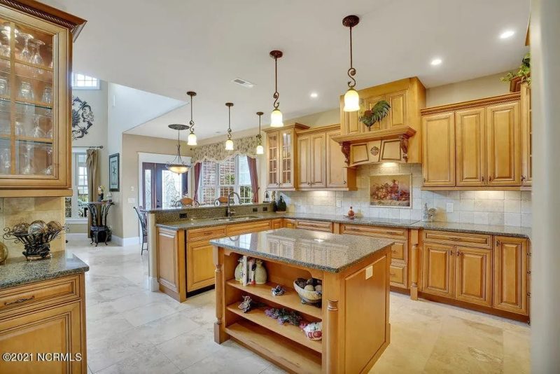 Elegant 2-Story Home Plan with 4 Beds, CAD Blueprint Designs