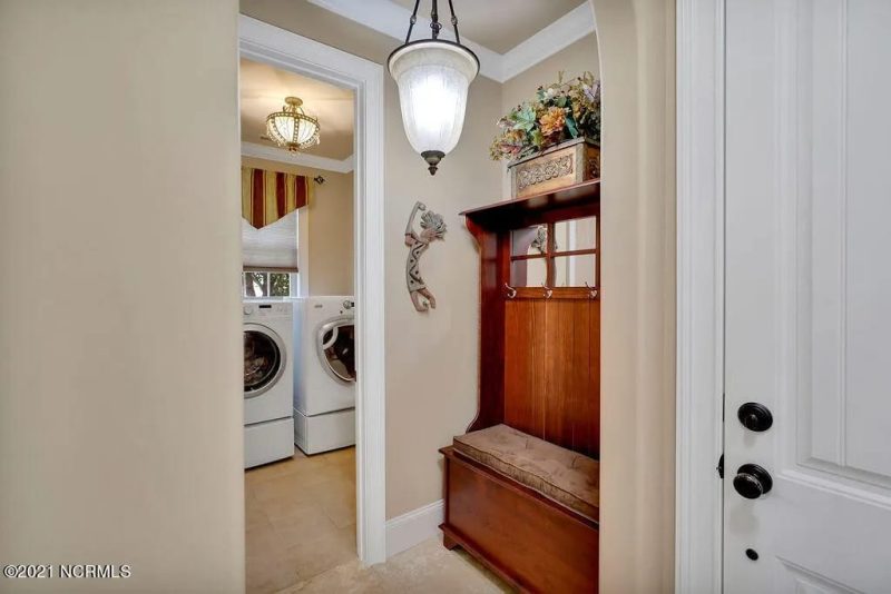 Elegant 2-Story Home Plan with 4 Beds, CAD Blueprint Designs