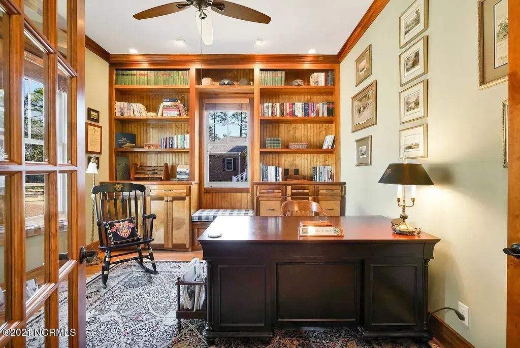 e9573b52a6743ac35a0fa4f7d6df05ddl-m220205124rd-w1280_h960