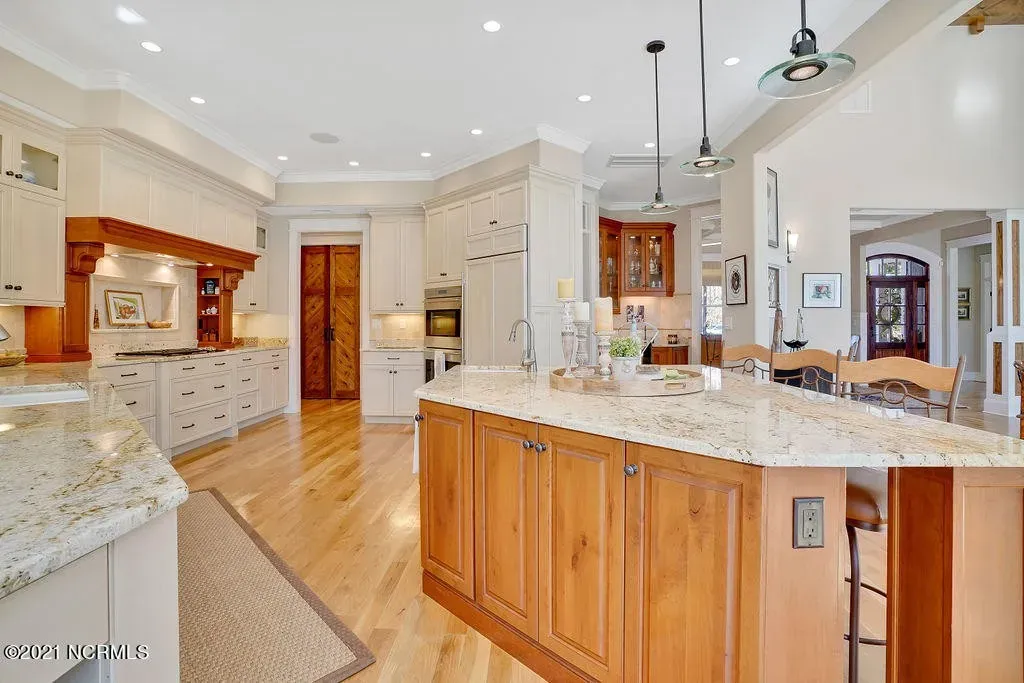 e9573b52a6743ac35a0fa4f7d6df05ddl-m583479165rd-w1280_h960