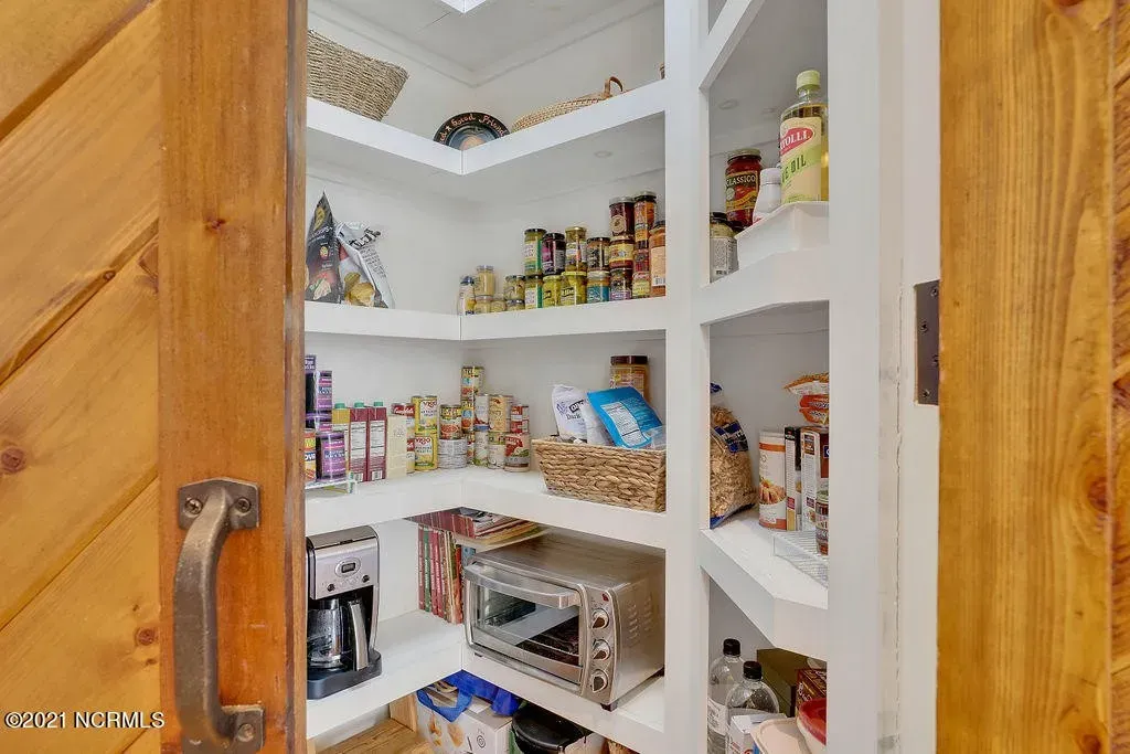 e9573b52a6743ac35a0fa4f7d6df05ddl-m882110314rd-w1280_h960