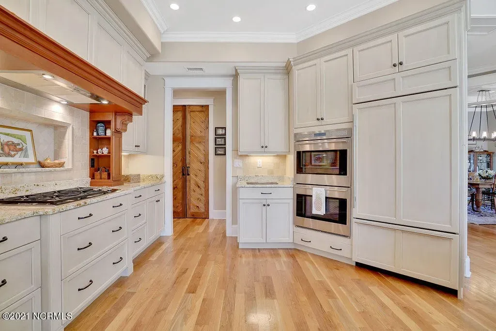 e9573b52a6743ac35a0fa4f7d6df05ddl-m1915713828rd-w1280_h960