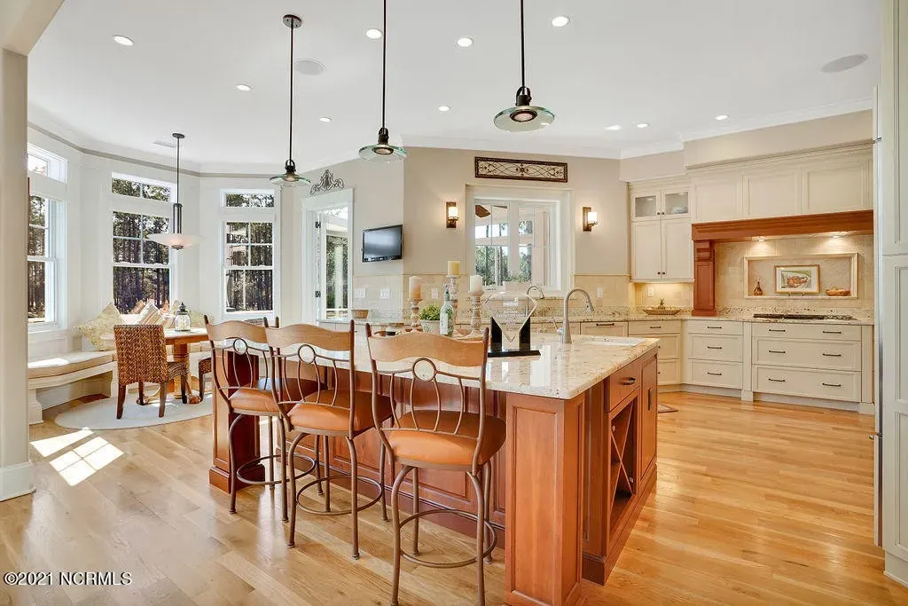 e9573b52a6743ac35a0fa4f7d6df05ddl-m2590704169rd-w1280_h960