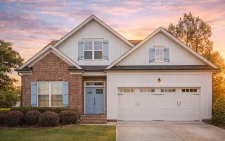 Plan  13-1400 - Pecan Springs Manor  | DOGWOOD-Modern Traditional - 3-Bed, 3-Bath, 2,494 SF