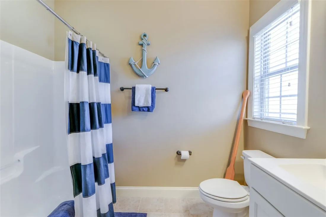 MODERN CRAFTSMAN (21)