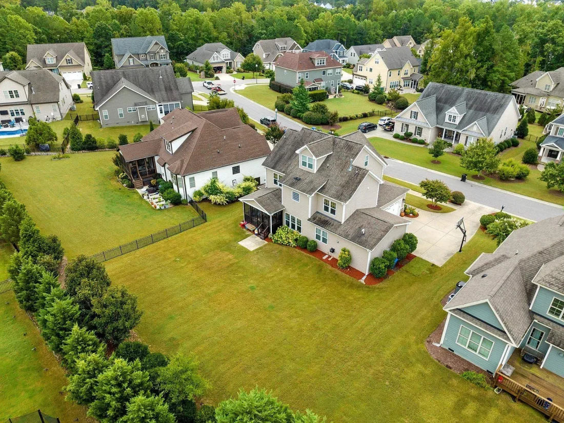 MODERN CRAFTSMAN (13)