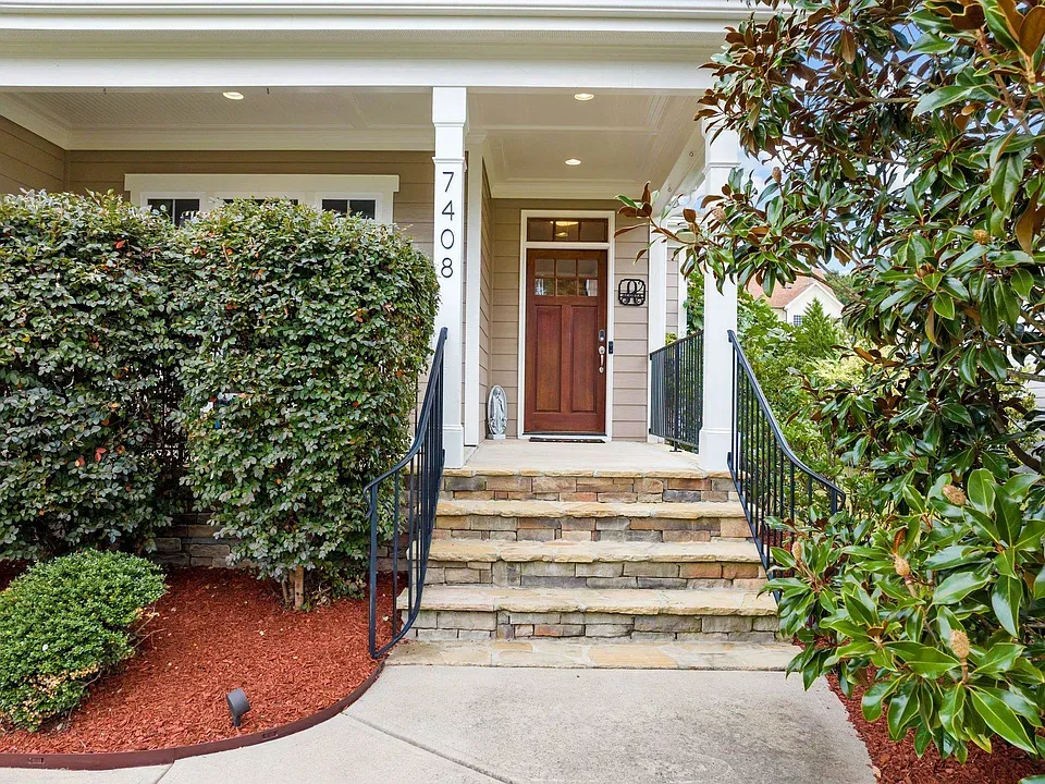 MODERN CRAFTSMAN (23)