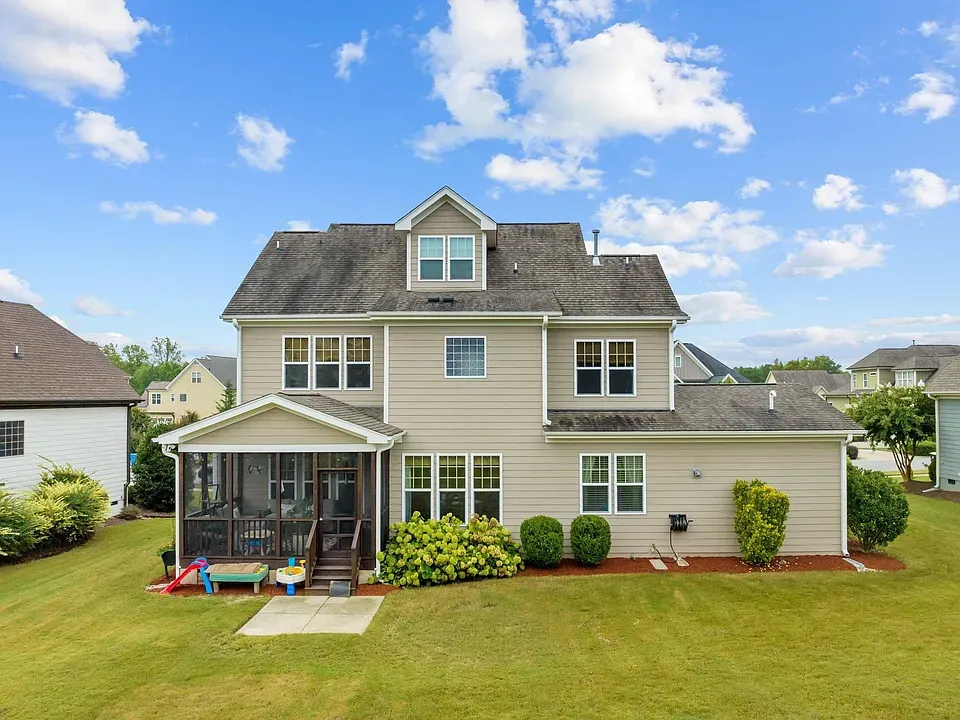 MODERN CRAFTSMAN (56)