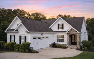 Plan  12-2295 - Ivy Grove Manor |  New American - 4-Bed, 3.5-Bath, 2,330 SF