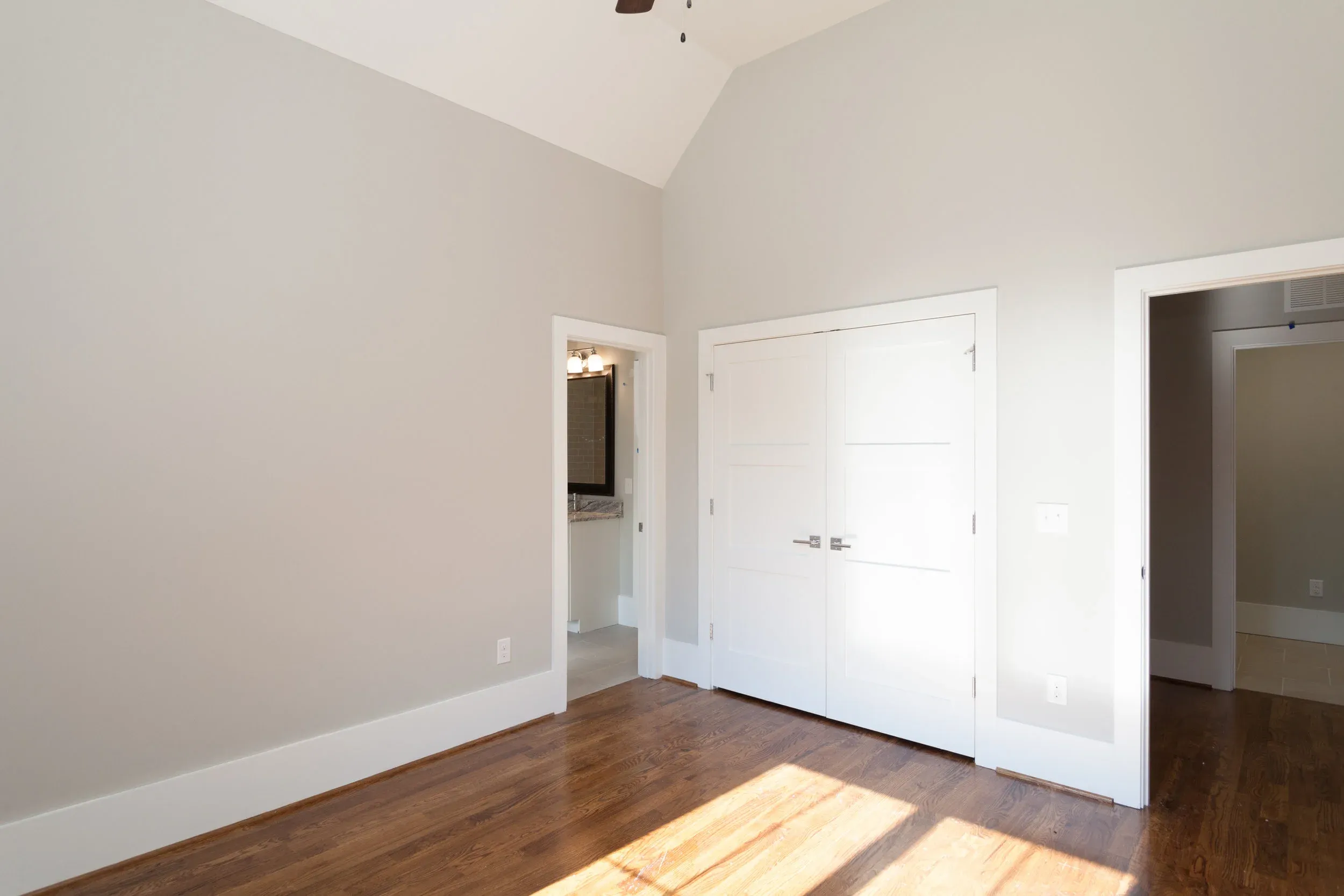 030_Bedroom+2