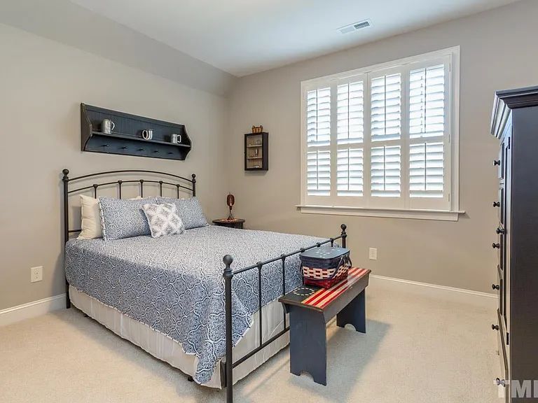 CLASSIC CRAFTSMAN (1)