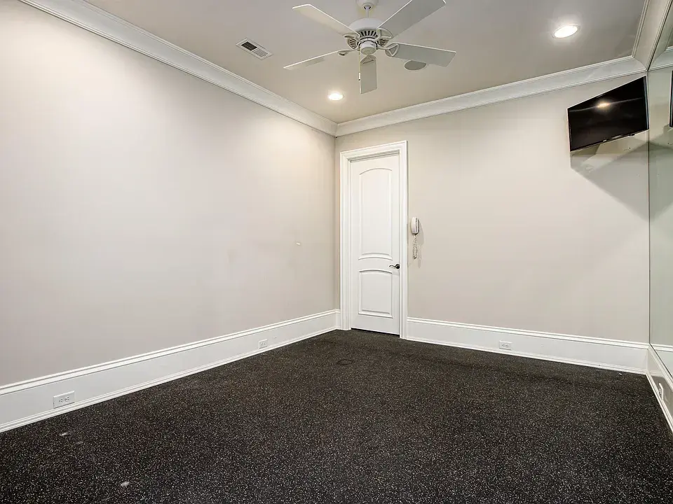 8bb5d8995ef7588cbf19439cc2b81663-cc_ft_960