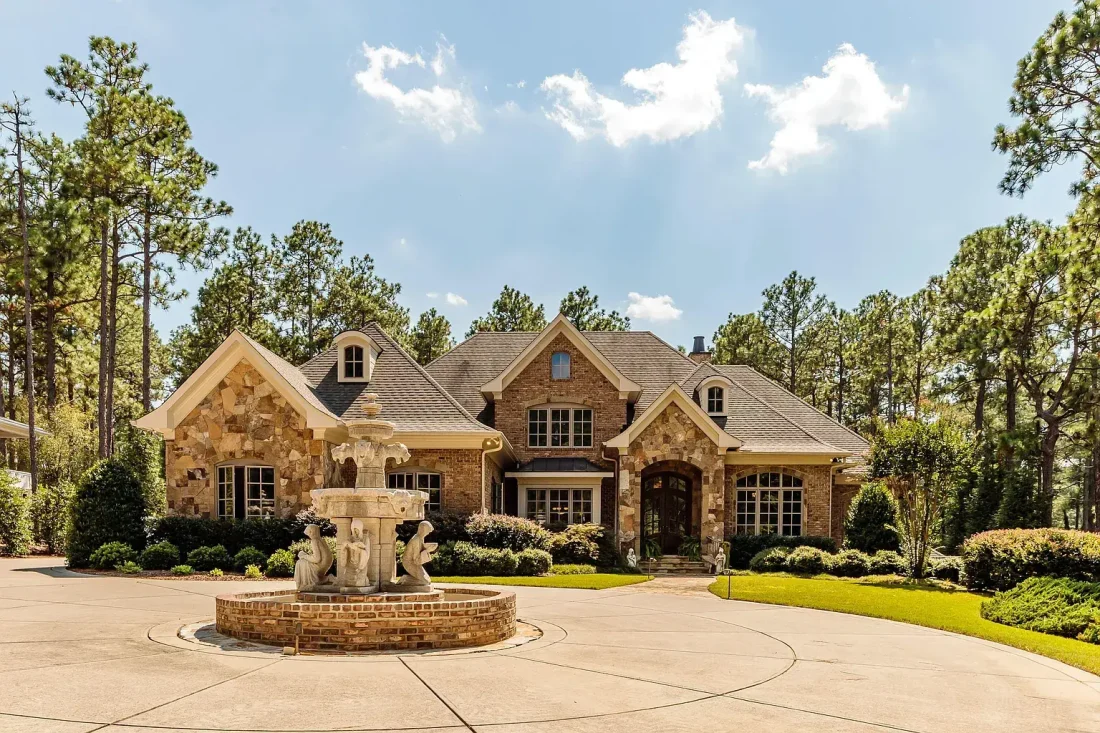 781559db7b476cc2bffc78f4548e0f50-uncropped_scaled_within_1536_1152