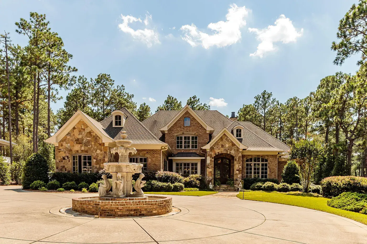 781559db7b476cc2bffc78f4548e0f50-uncropped_scaled_within_1536_1152