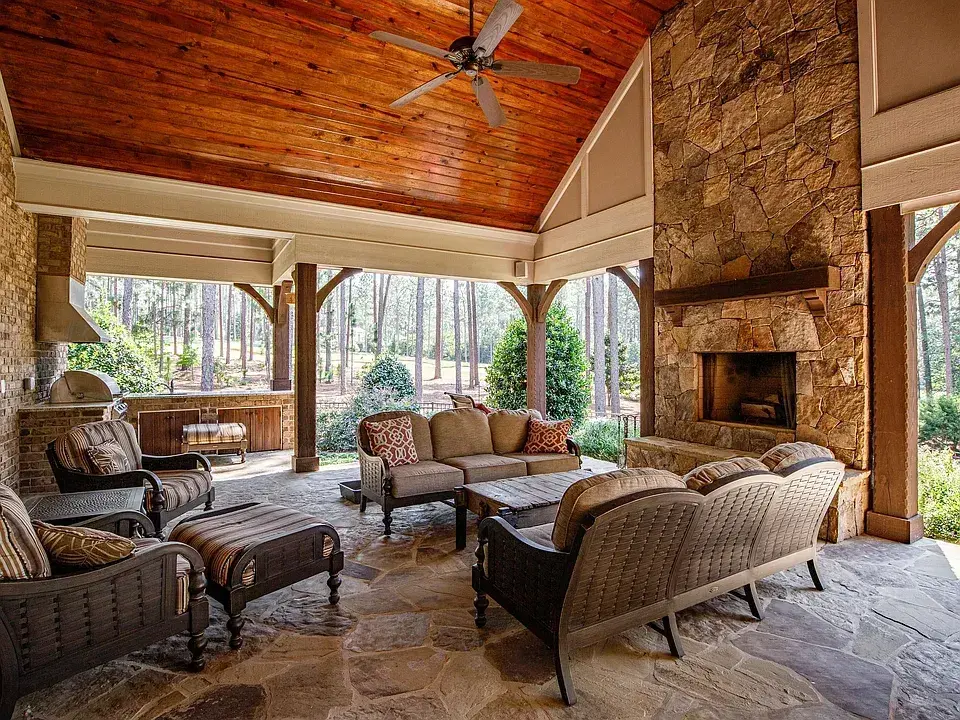 b54c9b0a85c3ae5c942cd204528da1af-cc_ft_960