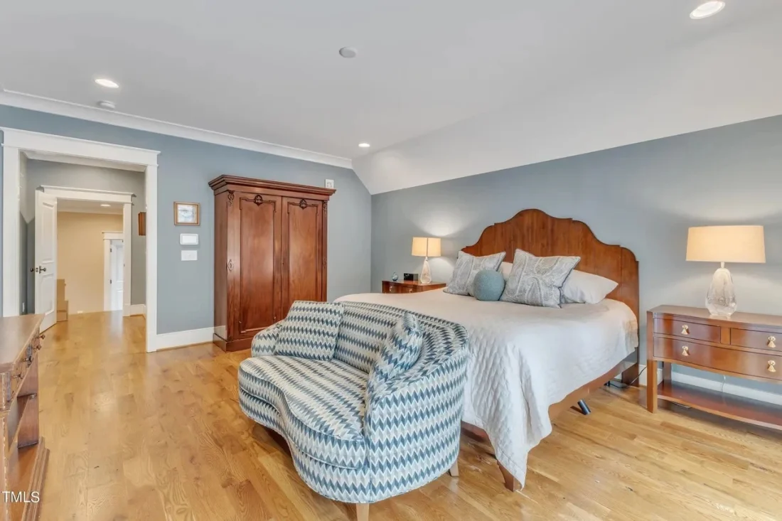 78f588bd1b59a5323fd7798e42d5cc72l-m2265644167rd-w1280_h960