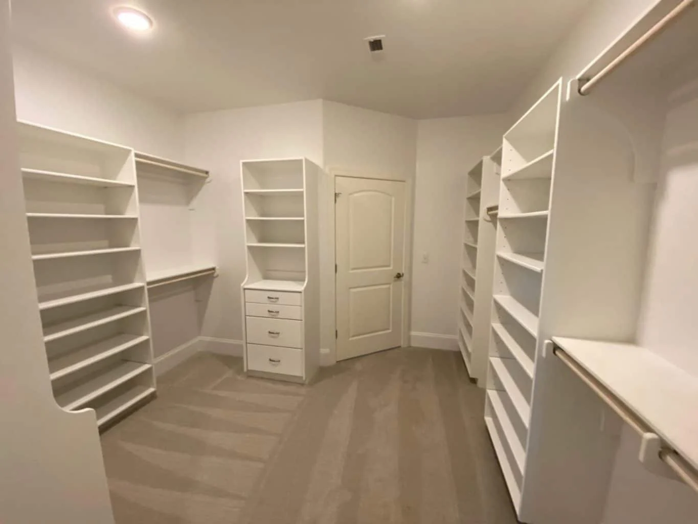 19-2168 HOUSE PLAN - Coastal Home Plan - 3-Bed, 2-Bath, 2,591 SF 18 Charming house Plan with Coastal and Craftsman Designs