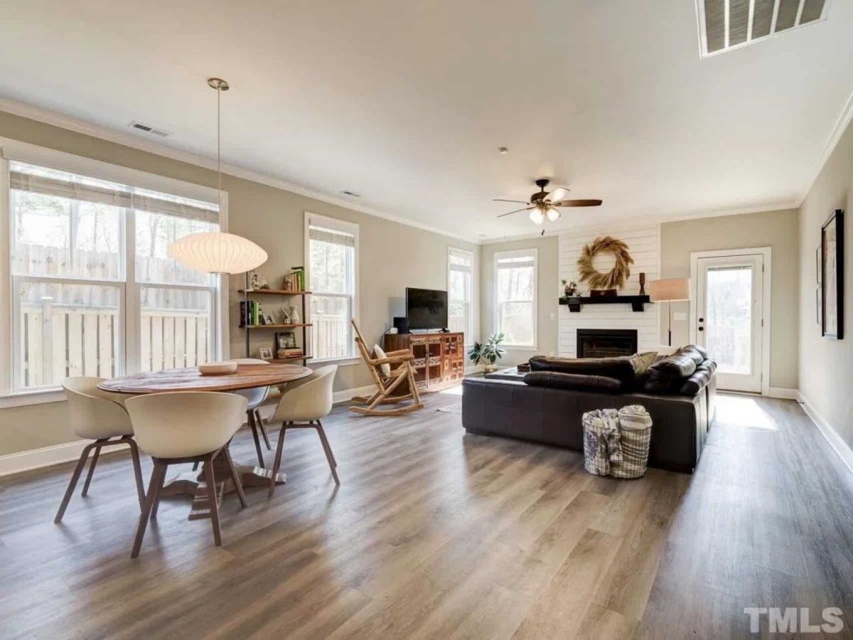 Beautiful Craftsman house Plan with Spacious Floor Design